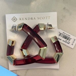 Kendra Scott Arden hoop statement